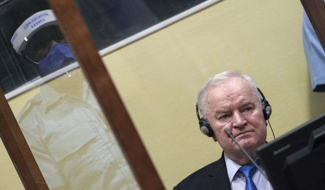 Gjykata e OKB-së refuzon kërkesën e Mlladiçit, do ta presë vdekjen në burgun e Hagës