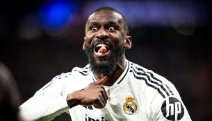 Prapaskena: Antonio Rudiger qëllon me shuplakë shokun e skuadrës
