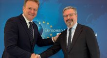 Sorenseni skicon “planin e punës” me Bajramin dhe Petkoviçin