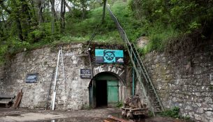 63 minatorë mbeten të ngujuar në Trepçë, digjet trafoja kryesore