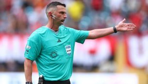 Futbolli do të ketë katër rregulla të reja, zyrtarisht
