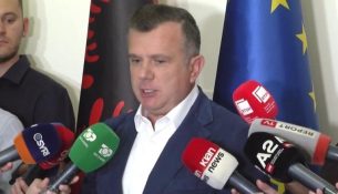 Balla: Protestat janë infiltruar nga interesa të huaja, Koçeku të dorëzojë mandatin