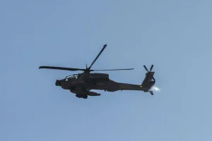 Incident pranë Hormuzit, bie një helikopter amerikan