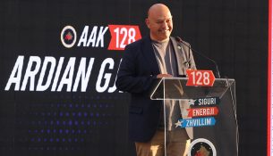Gjini: T’i ndihmojmë njerëzit kur kanë nevojë, jo kur i duhet qeverisë