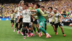 Surprizë në pjesën e parë, Japonia në epërsi ndaj Brazilit