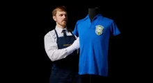 Relikja më e çmuar e futbollit? Fanella e Pele mund të thyejë rekorde
