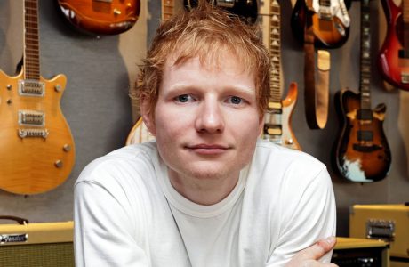 Ed Sheeran do të largohet përkohësisht nga skena