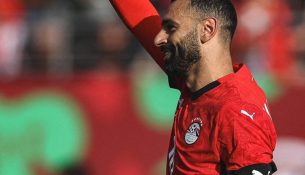 FIFA detyron Egjiptin të ndryshojë fanellën