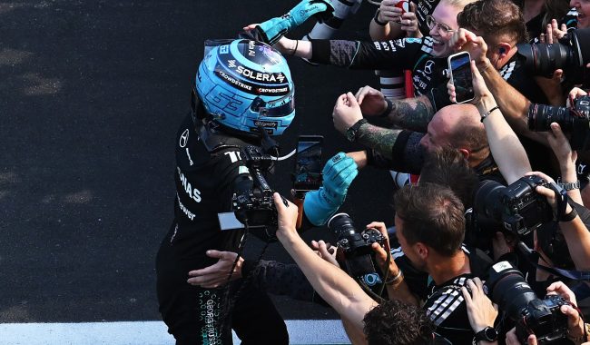 Russell thyen Verstappen në Red Bull Ring