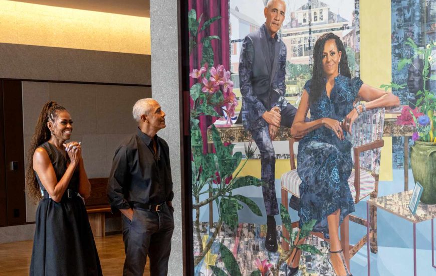 Një vepër kushtuar historisë së tyre: Prezantohet portreti i çiftit Obama