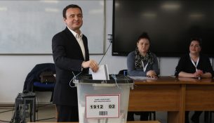 Nesër nuk votohet për Albinin