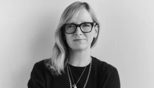 Sarah Burton prezanton fushatën e parë të modës për meshkuj te Givenchy