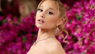 Ariana Grande mahnit fansat me imitimet e personazheve të “Harry Potter”