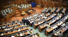 Kush nga ish-deputetët rrezikon të mbetet jashtë Kuvendit të Kosovës?
