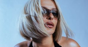 Bebe Rexha ka marrë një vlerësim të veçantë nga YouTube për debutimin e saj në Tomorrowland