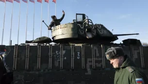 Rusia ndërton baza për 100 mijë trupa në kufijtë e NATO-s