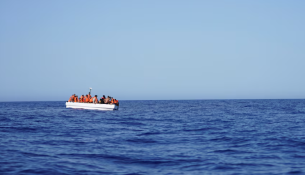Riorganizimi i BE-së për të ashpërsuar rregullat e emigracionit hyn në fuqi, mbeten dyshime për ndikimin