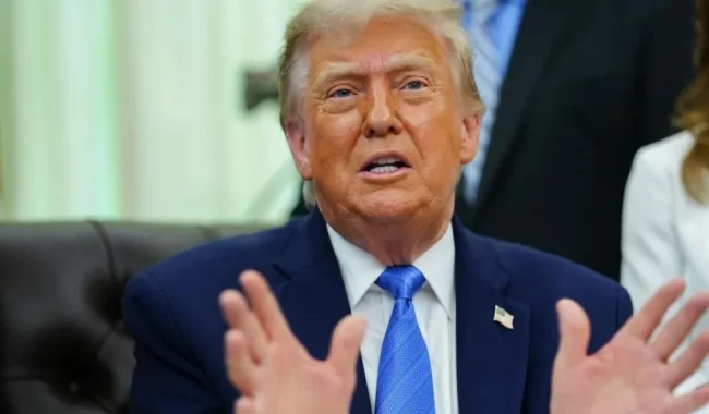Trump thotë se SHBA-të do ta godasin Iranin “fort” përsëri sot