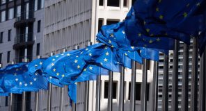 Irlanda thotë se do të veprojë sipas “rrethanave” për avancimin e aplikimit të Kosovës