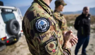 Zvicra shton numrin e ushtarëve në KFOR