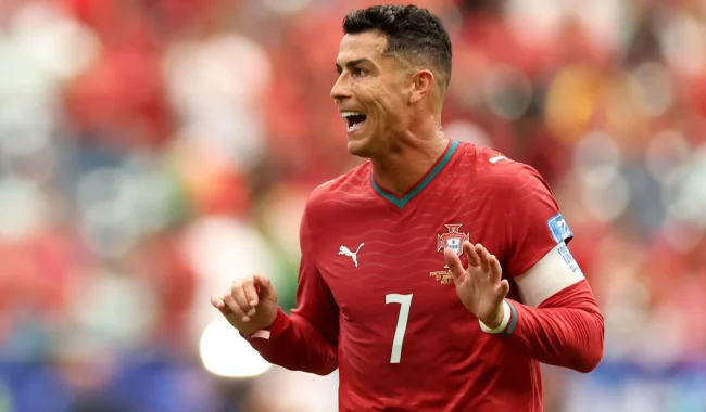 Cristiano Ronaldo flet për përballjen me Lionel Messin në Botëror