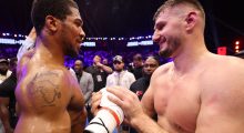 Joshua vlerëson Prengën: “Është padyshim një boksier i fortë”