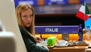 Italia pezullon Shengenin me Spanjën për një muaj