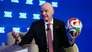FIFA drejt një marrëveshjeje 20 miliardë dollarëshe