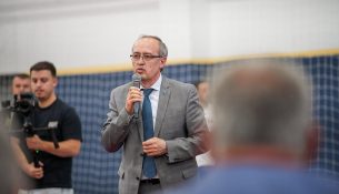 Hoti pas dorëzimit të nënshkrimeve: Askush nuk është mbi LDK-në