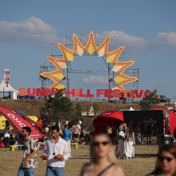 Sa bileta janë shitur deri më tani për Sunny Hill Festival?