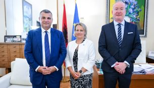 Sejko takon përfaqësuesit e BERZH-it: Ekonomia shqiptare pritet të vijojë rritjen