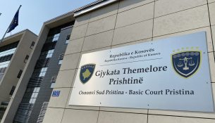 Një muaj paraburgim për të dyshuarin për krime lufte kundër popullsisë civile