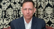 Peter Thiel habit botën: Papa Leoni është “spiun komunist kinez”