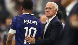 Lamtumira e Mbappes për Deschamps: ‘Historia do ta vlerësojë madhështinë tënde’