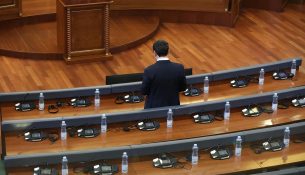 Kurti fton partitë që “sipas hises që ua ka dhënë populli” të kontribuojnë në konstituimin e institucioneve në Kosovë