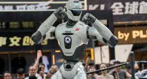 Kina organizon ndeshjen e parë MMA me robotë