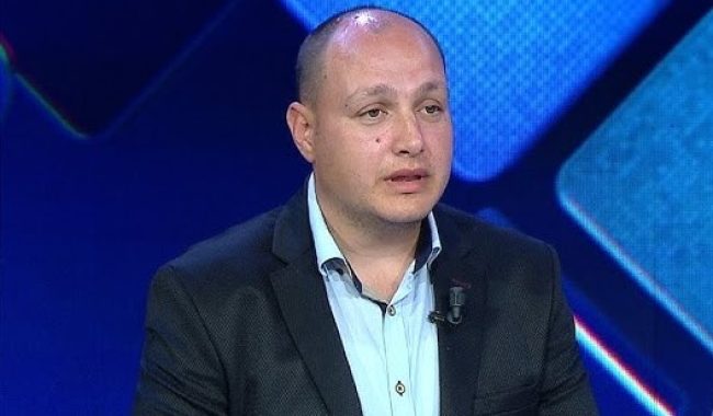 Humb jetën gazetari Enrik Mehmeti pas një aksidenti në Vlorë