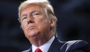 Axios: Trump i jep mbështetje Arabisë Saudite për operacion ushtarak kundër Houthive