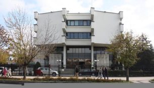 BQK: Ekonomia e Kosovës do të ngadalësohet, inflacioni pritet të rritet në 6.7 për qind