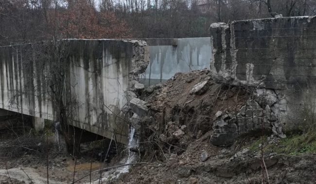 Dëshmitari thotë se sulmi në Ibër Lepenc shkaktoi dëm mbi 375 mijë euro