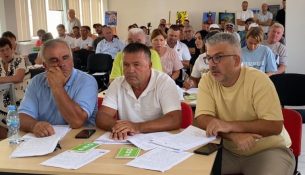 Reforma territoriale, Divjaka dhe Selenica kundër bashkimit me Lushnjën e Vlorën