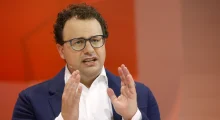 Sony dhe Warner padisin Anthropic: E akuzojnë për “vjedhjen flagrante” të pronësisë intelektuale