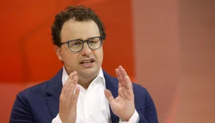 Sony dhe Warner padisin Anthropic: E akuzojnë për “vjedhjen flagrante” të pronësisë intelektuale