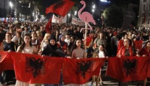 Protesta e 81-të në Tiranë, ripërsërisin kërkesat