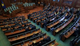 Përpjekje të reja për të zgjidhur nyjën politike
