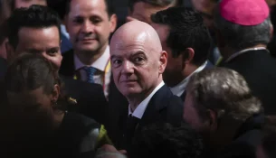 UEFA po kërkon të ndryshojë modelin e pushtetit në FIFA