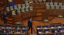 Pa Kuvend të konstituuar, çfarë e pret Kosovën tash?