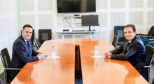 Kurti vazhdon t’i bëjë thirrje LDK-së për marrëveshje, por sinjalet mbeten të ftohta