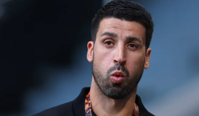 Khedira, njeriu i ri i Mourinhos te Real Madrid