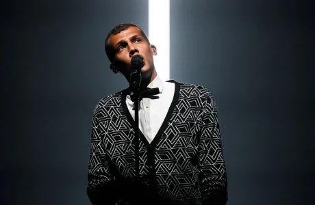“Alors on danse” i Stromae kalon një miliard dëgjime në Spotify